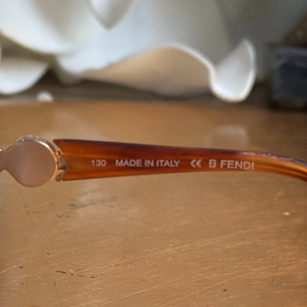 Fendi Coin Logo Sunglasses with Case FS 156